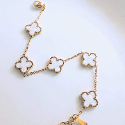 white clover bracelet