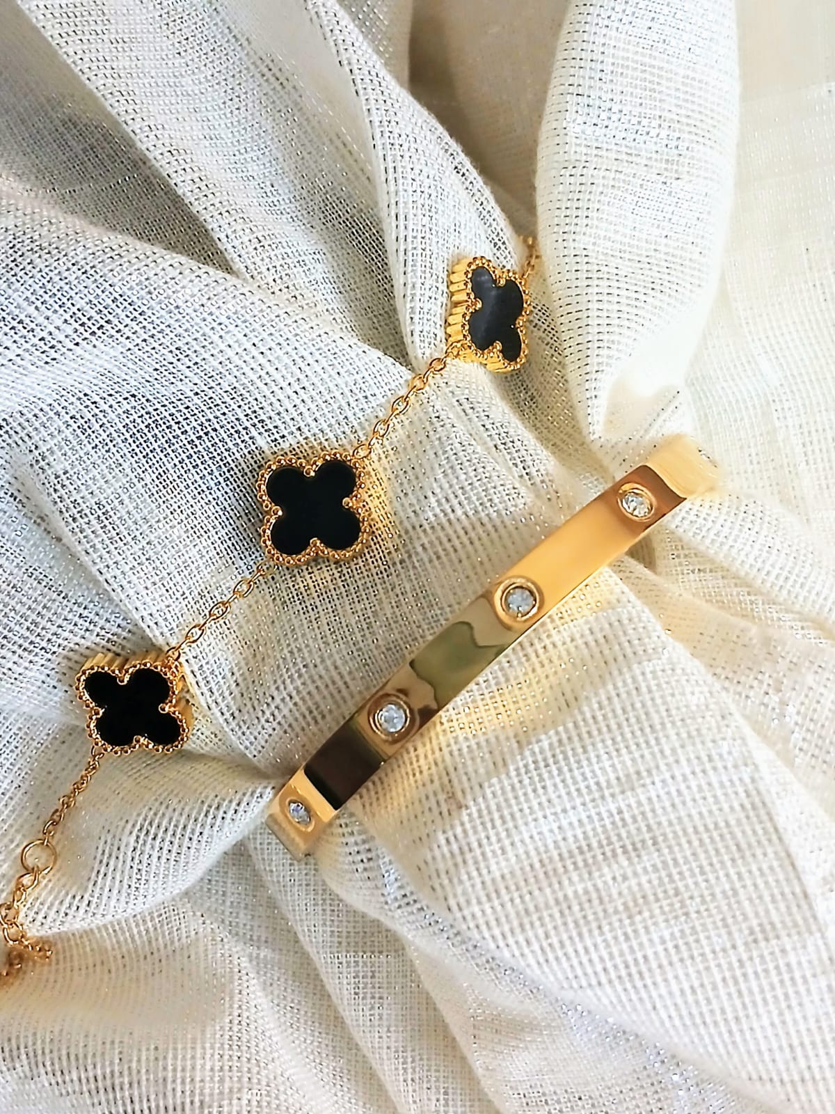 Black clover & studded cartier band stack 01